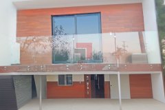 barandal-terraza-casa-instalacion-fabricantes-cristal-1
